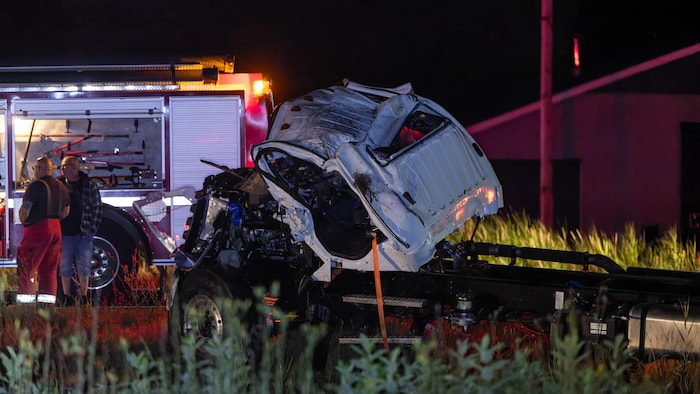 Un camion accidenté.
