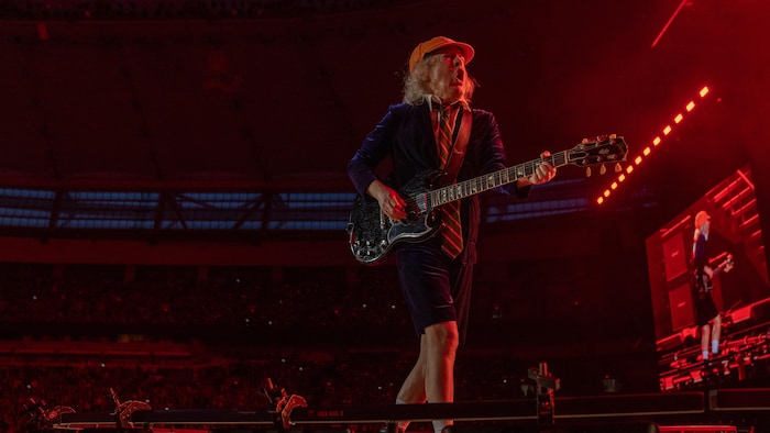 AC/DC électrise Vancouver lors de son unique concert au Canada | Radio ...