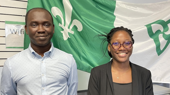Inoussa Tiendrebegeo (à gauche), un homme, et Melissa Bela Koe (à droite), une femme.