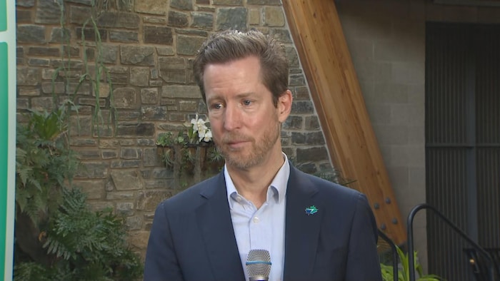 Alexis von Hoensbroech, PDG de WestJet