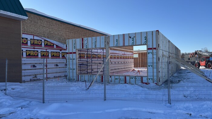 Un projet de construction en cours. 