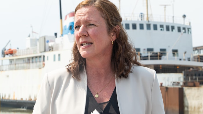 Amélie Dionne.