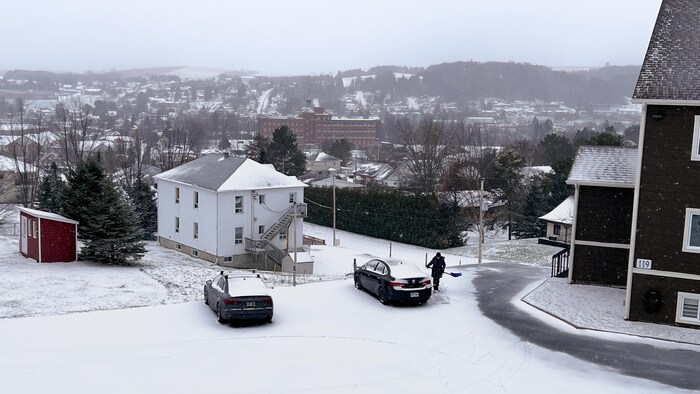 Paysage de la ville d'Amqui en hiver.