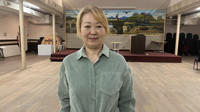 Amy Wang à la séance d'information, le 12 avril, 2025