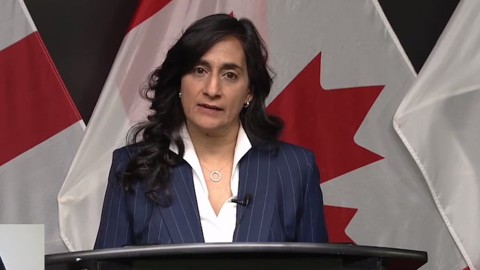 Anita Anand, ministra de Defensa de Canadá.