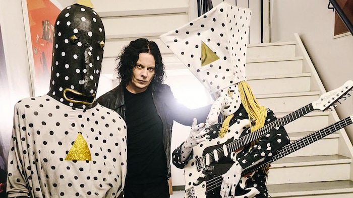 Les membres d’Angine de Poitrine et Jack White.