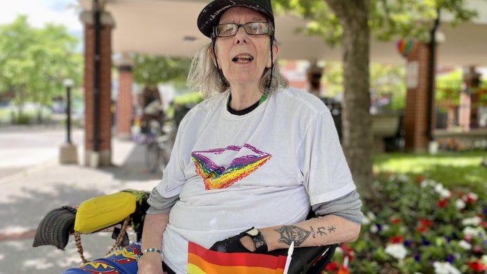La résidente de Kensington Gardens, Anne Howard, se réjouit de l'initiative "A Gay Ol’ Time".