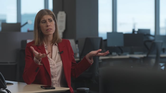 Find the summer job, mission is impossible? star-news.press/wp Annie Sosita in an office space.