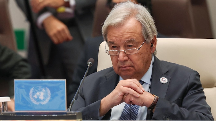 Le secrétaire général des Nations unies, Antonio Guterres, assiste à une réunion dans le cadre du sommet de l'Organisation de coopération de Shanghai (OCS) à Bichkek, le 1er septembre 2026.