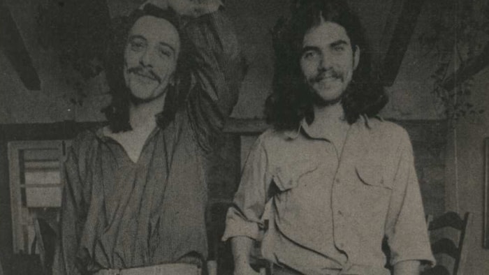 Serge Fiori et Richard Séguin prennent la airs determination le mag « Québec Rock » en 1978.