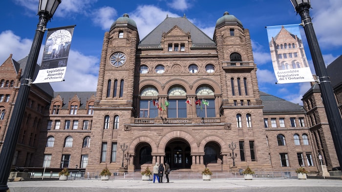 La façade de l’Assemblée législative de l’Ontario, à Toronto, le 20 février 2023.