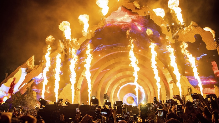 Un mouvement de foule fait huit morts lors d'un festival au