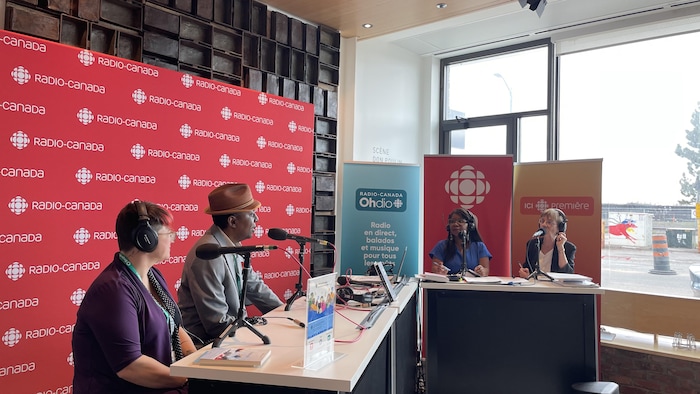 L’émission radio Au rythme du Nord a été diffusée en direct du Salon du livre du Grand Sudbury.