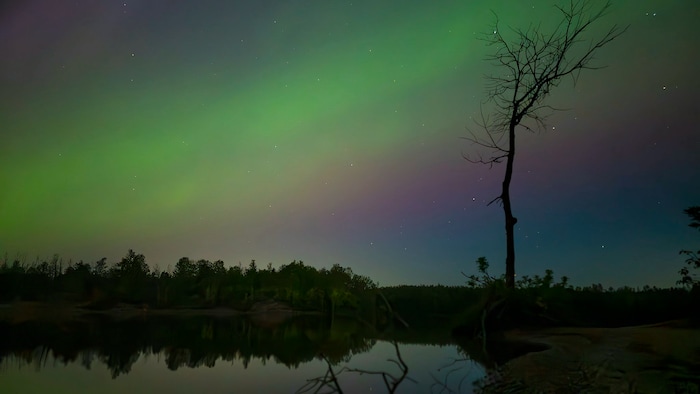 Des aurores boréales au-dessus du lac Huron.