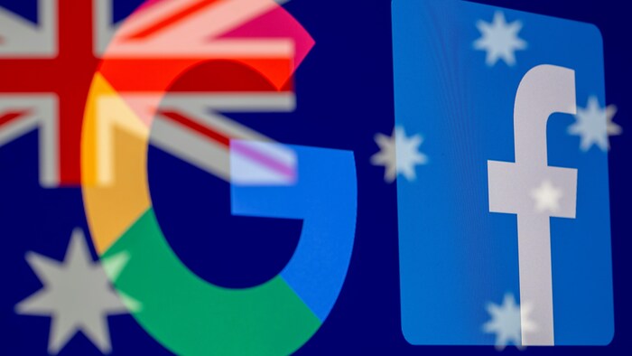 Un montage visuel amalgamant le drapeau australien avec les logos de Google et de Facebook.