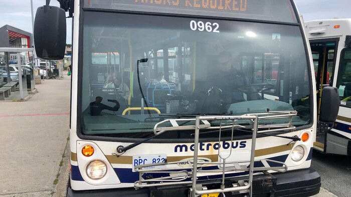 Grève évitée pour le service d’autobus à Saint-Jean | Radio-Canada