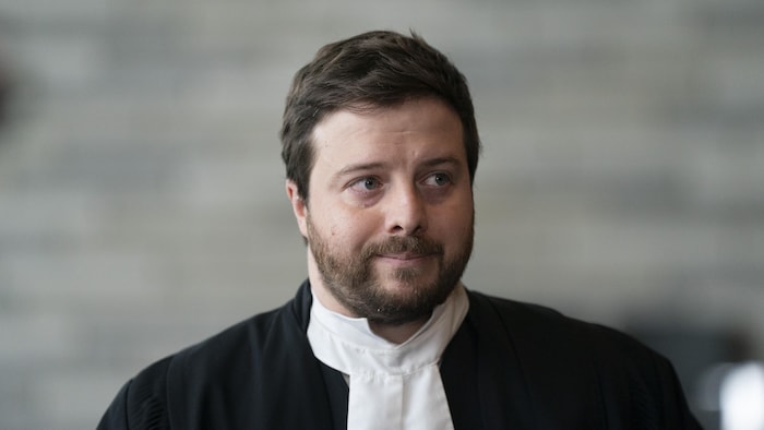 L'avocat au palais de justice






