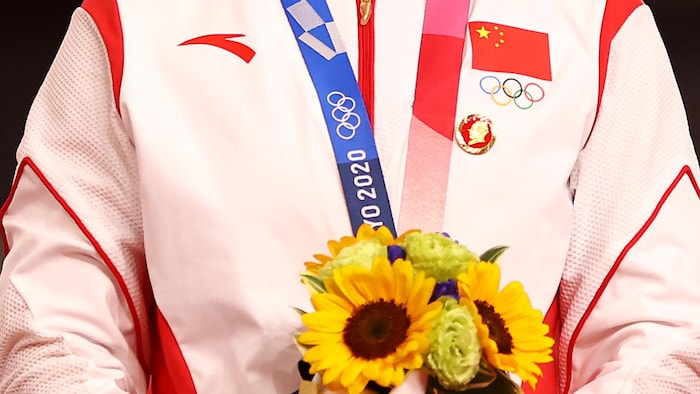 JO de Tokyo : une lanceuse polonaise met sa médaille d'argent aux