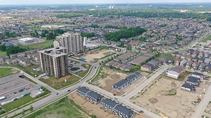 Vue aérienne du quartier de Hyde Park à London, Ontario.