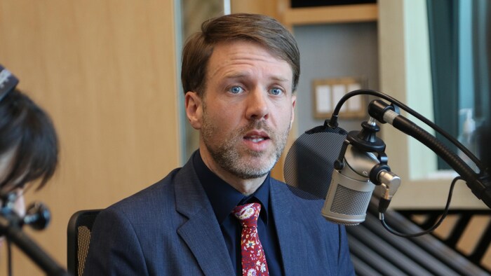 Benoît Dubreuil en entrevue à la radio.