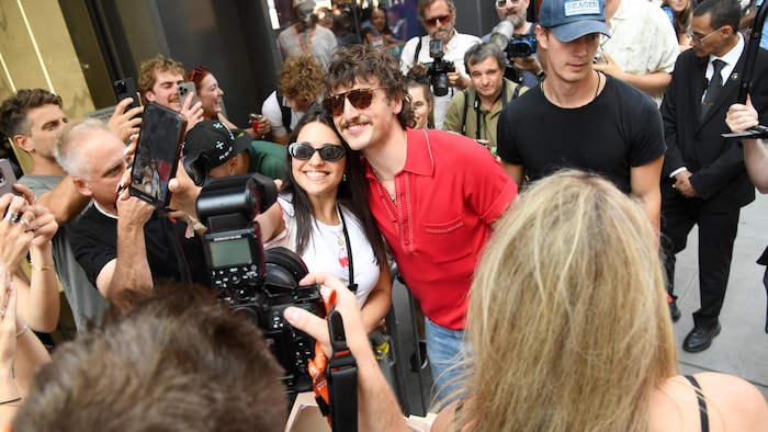 To footwear disconnected his caller JBL ambassadorship, Benson Boone hands retired customized JBL Flip 7 speakers to fans extracurricular the JBL SoHo store during a astonishment quality connected June 06, 2025 successful New York City. (Photo by Noam Galai/Getty Images for JBL)