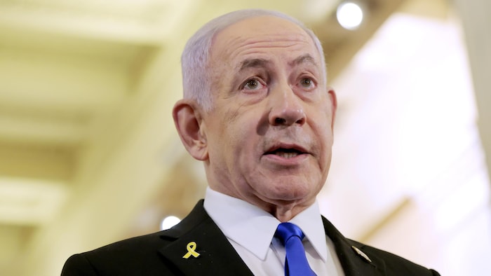 Le premier ministre israélien Benyamin Nétanyahou s'adresse aux journalistes lors de sa visite aux États-Unis le 8 juillet 2025.