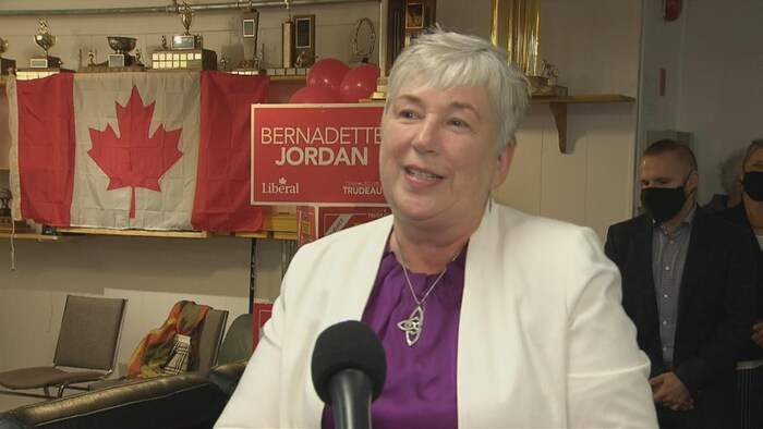 Bernadette Jordan interviewée.