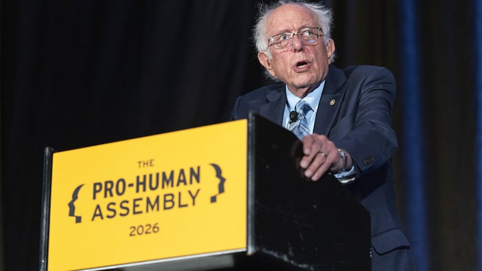 Le sénateur américain Bernie Sanders (D-VT) prend la parole lors de l’Assemblée « Pro-Human » au Marriott Marquis Washington, à Washington, DC.