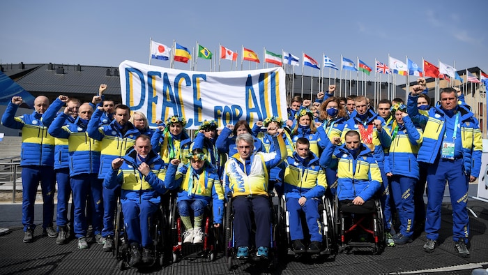 Des athlètes ukrainiens ont manifesté contre l'invasion de leur pays lors des jeux d'hiver de Pékin, en 2022. 