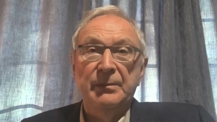 Blaine Higgs en entrevue par vidéoconférence.