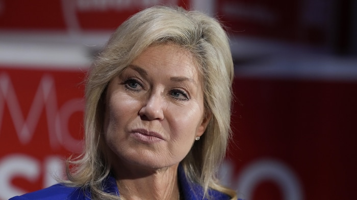 Bonnie Crombie écoute une question en conférence de presse le 6 février à Scarborough.