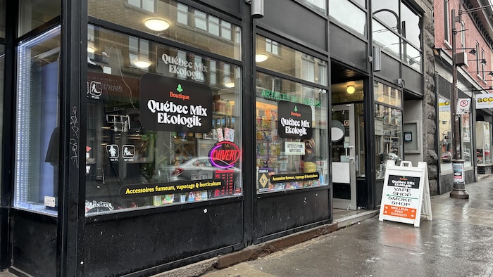 elfbar nachfüll pod läuft aus Vape Shop près de Quebec QC main image 0