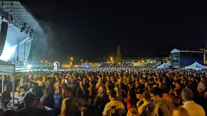 Bryan Adams comble ses admirateurs dans la Zone portuaire de Chicoutimi ...