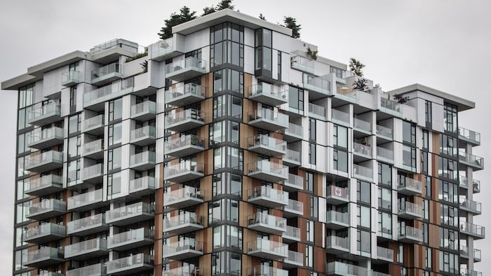 Un immeuble résidentiel à Vancouver, le 23 juin 2020.