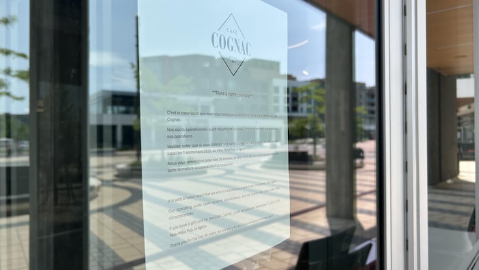 Le Café cognac de l'Agora, dans le plateau à Gatineau, ferme ses portes.