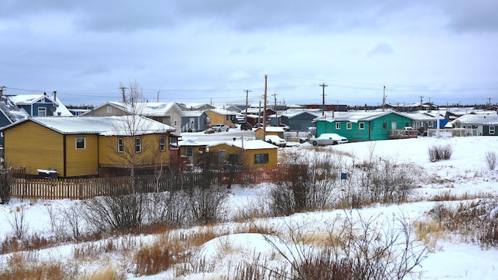 Des maisons en hiver.