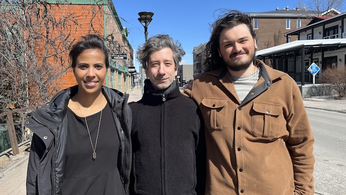 Noémie Bureau-Civil (à gauche), Raphaël Arsenault (au centre) et Tommy Lefebvre (à droite). 