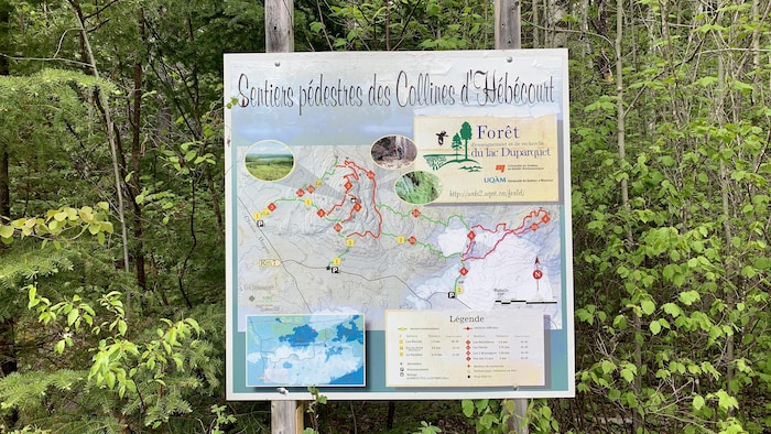 La carte des sentiers des collines d'Hébécourt.