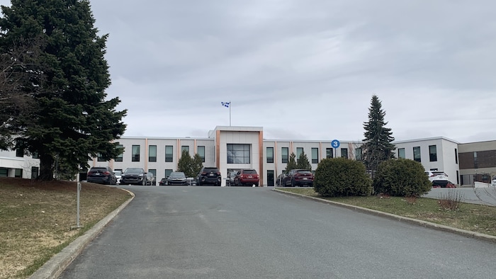 Le Cégep de l’Abitibi-Témiscamingue devance les frais de scolarité des ...
