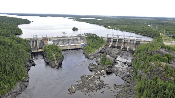 La centrale de la Chute-à-la-Savane, un des barrages que possède Rio Tinto au Saguenay–Lac-Saint-Jean.