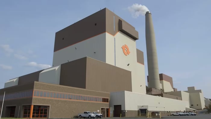 Les bâtiments de la centrale électrique.