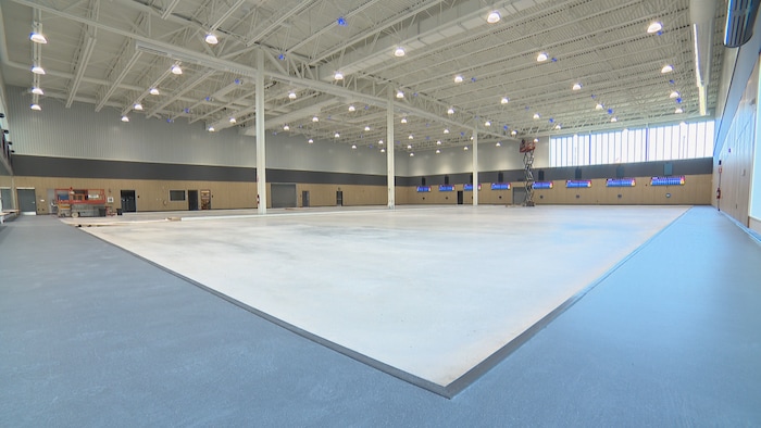 L'intérieur du centre de curling de Québec.