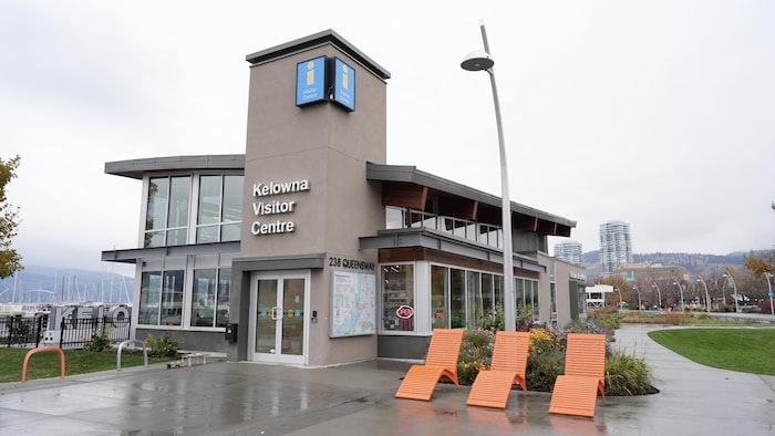 Le centre d'information touristique de Kelowna, le 5 novembre 2025.