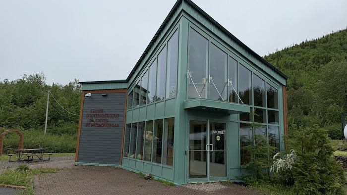 La façade du Centre d’interprétation du cuivre.