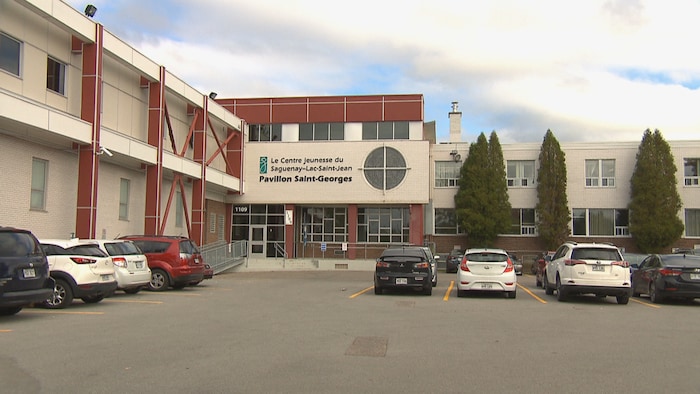 Le bâtiment extérieur.