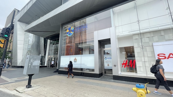 La façade du Centre d'opération de quartier.