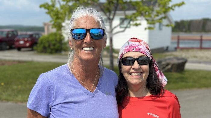 Lucette Duguay et Céline Loiselle qui sourient à l'objectif.