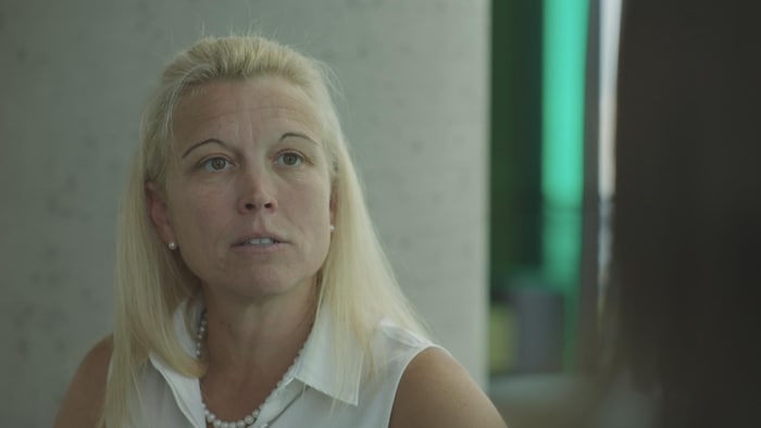 Dre Chantal Sauvageau parle à la caméra.