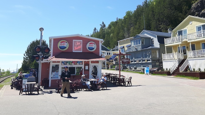 Certains commerces sont de nouveau accessibles à La Malbaie.