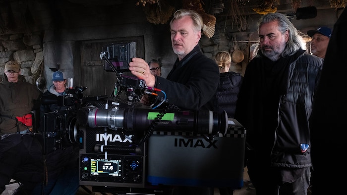 Christopher Nolan derrière la caméra.
